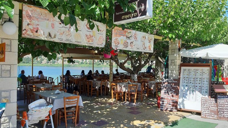 Taverna ONEIRO – Kournas-See