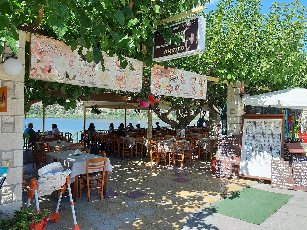Taverna ONEIRO – Kournas-See